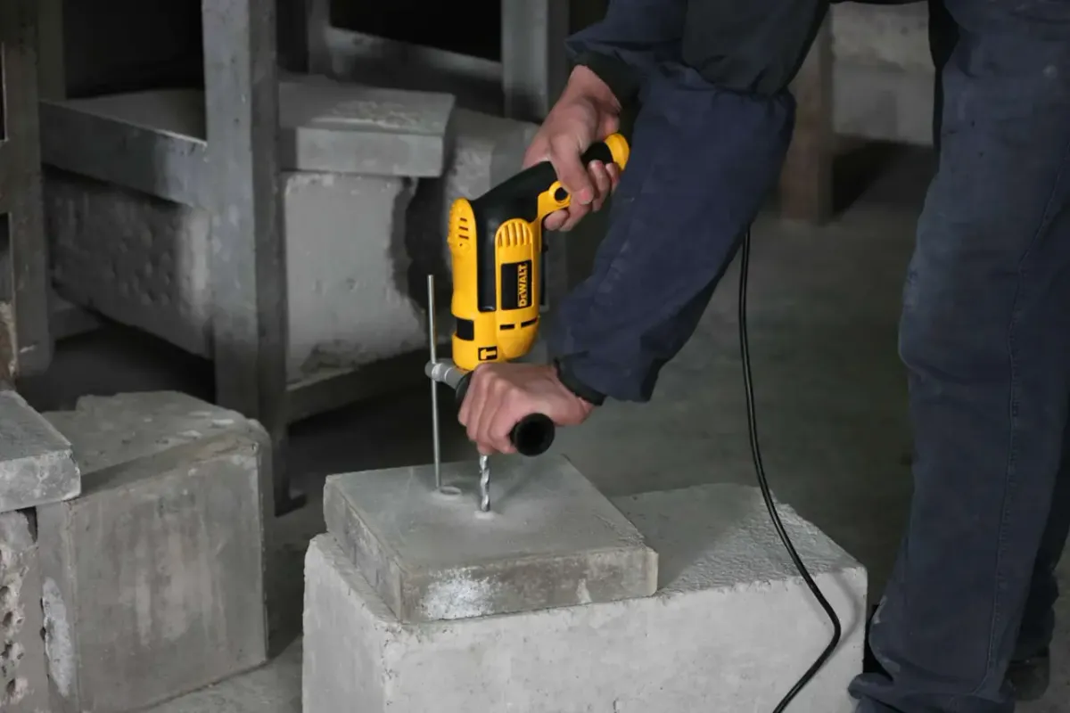 Rotomartillo 1/2" Velocidad Variable y Reversible DeWalt - DW-DWD024