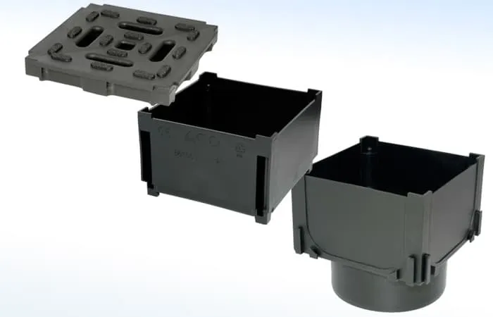 Canal Hexaline de Plástico Negro 1 m RUGO - 48CHP