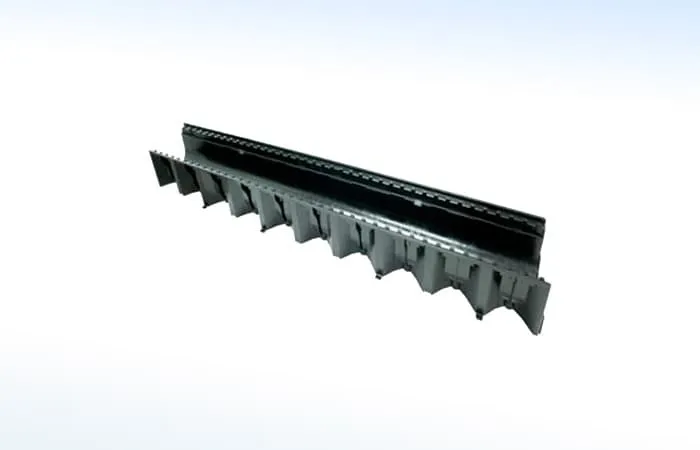 Canal Hexaline de Plástico Negro 1 m RUGO - 48CHP