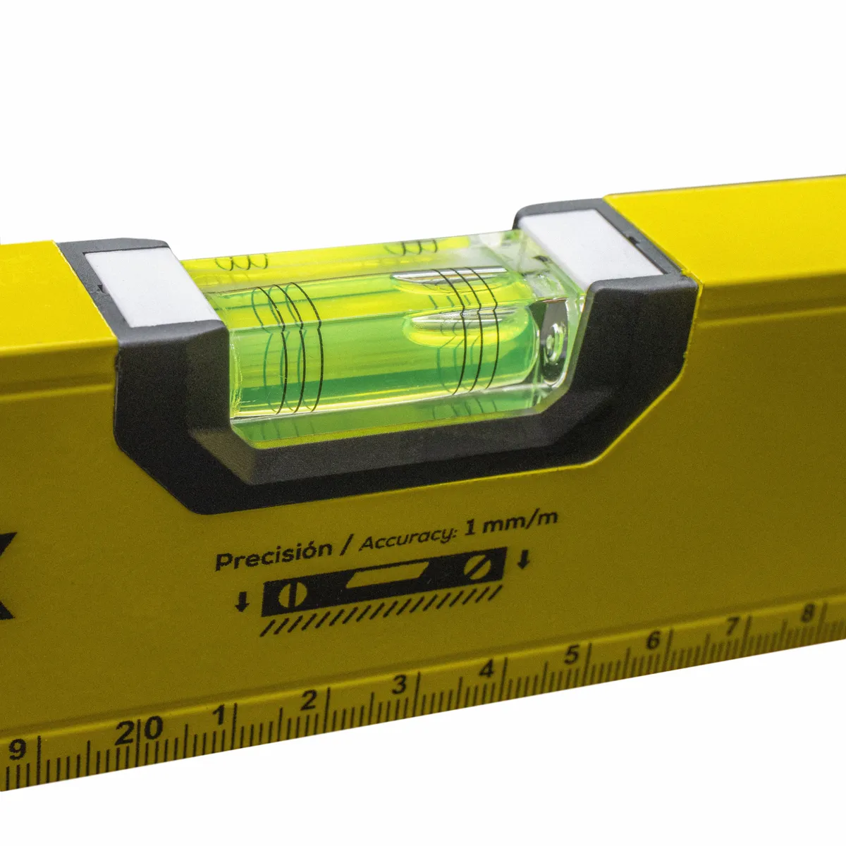 Nivel magnético de aluminio 18" Surtek